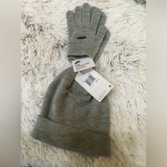 Nike gray with black logo hat and glove set unisex youth NWT - Picture 5 of 9